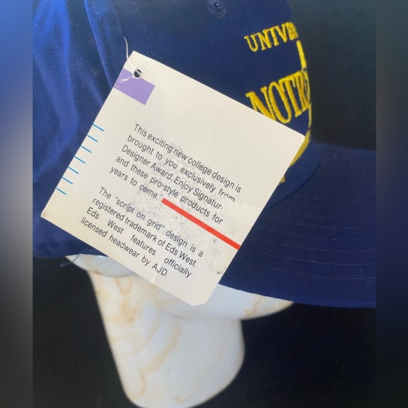 Vintage NWT Deadstock University of Notre Dame Blue Yellow Signature 80s 90s Hat - Picture 6 of 6